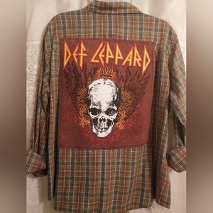 DEF LEPPARD UPCYCLED BUTTON DOWN SHIRT SZ XL UNISEX